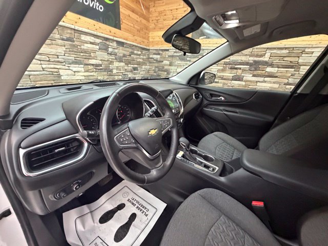 Used 2022 Chevrolet Equinox LT AWD/4WD image 12