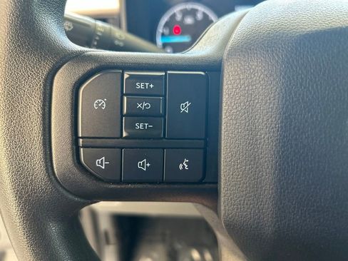 Used 2025 Ford F350 XLT AWD/4WD image 44