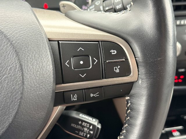 Used 2022 Lexus RX 450hL AWD w/ Premium Package image 24