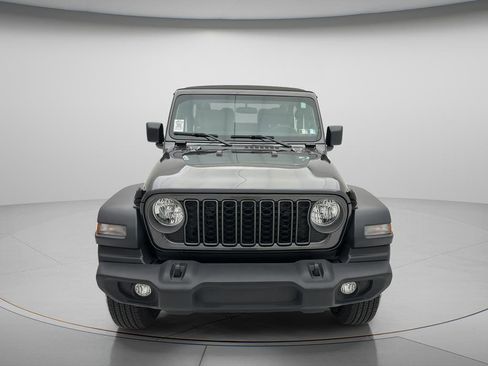 Used 2024 Jeep Wrangler Sport AWD/4WD image 2