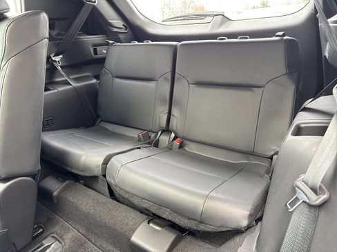 Used 2022 Mitsubishi Outlander SEL Black Edition image 11