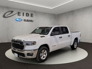 Used 2025 RAM 1500 Big Horn video 2