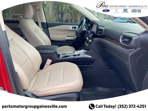 Certified 2021 Ford Explorer Limited w/ Equipment Group 301A image 15