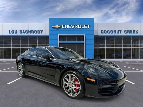 Used 2022 Porsche Panamera 4S image 2