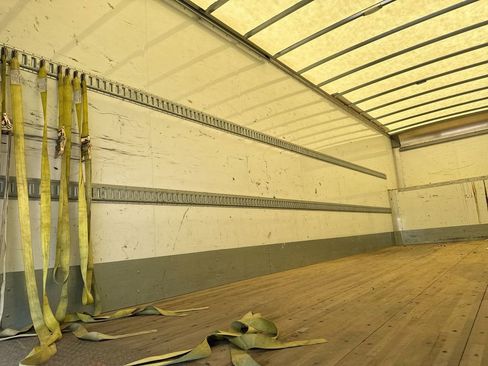 Used 2021 Ford F750 2WD Regular Cab Super Duty image 10