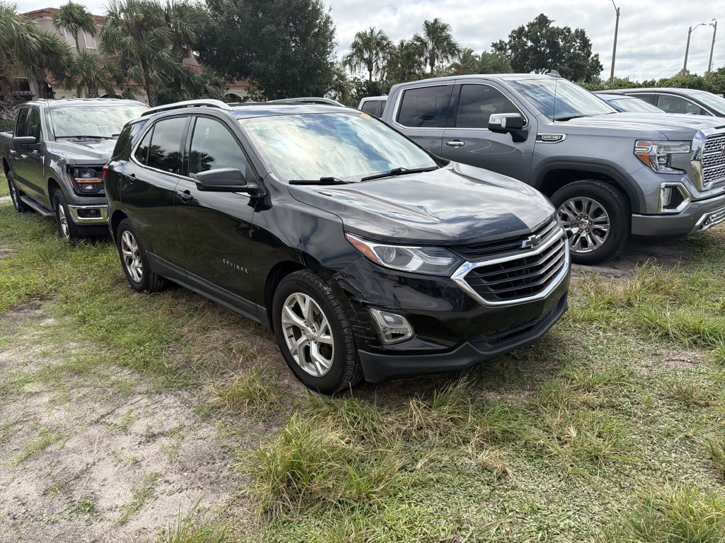 Used 2018 Chevrolet Equinox LT FWD image 1