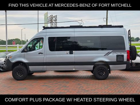 Used 2025 Mercedes-Benz Sprinter 2500 image 3