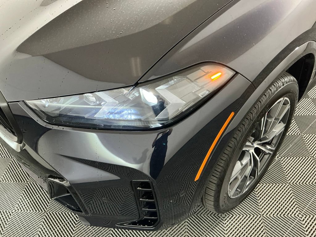 Certified 2026 BMW X5 xDrive40i w/ M Sport Package AWD/4WD image 9
