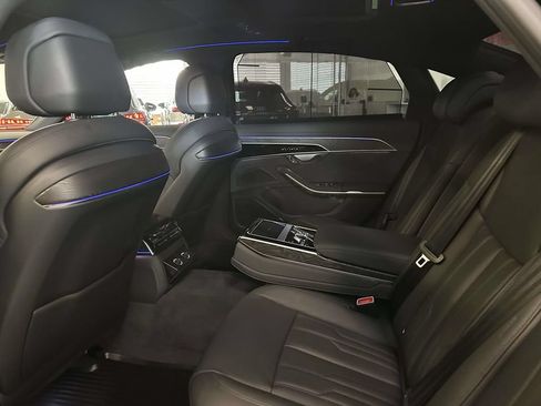 Used 2025 Audi A8 L 3.0T AWD/4WD image 14
