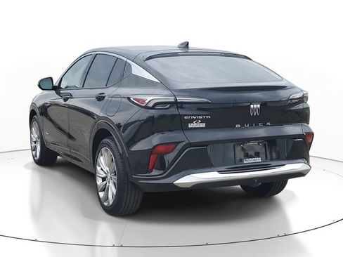 Certified 2025 Buick Envista Sport Touring FWD image 3