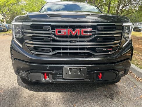 Used 2025 GMC Sierra 1500 AT4 w/ AT4 Premium Package image 3