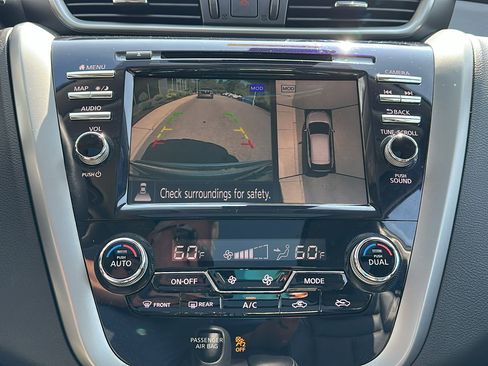 Certified 2024 Nissan Murano SL image 21