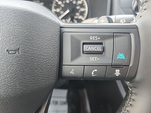New 2026 Nissan Rogue SV AWD/4WD image 18