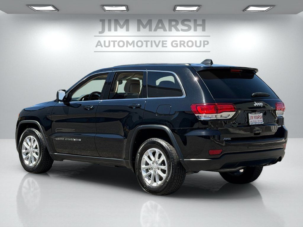 Certified 2022 Jeep Grand Cherokee Laredo E RWD image 4