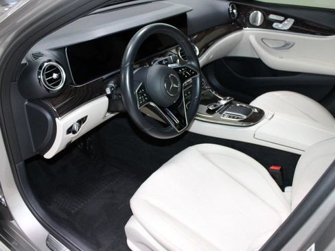 Used 2021 Mercedes-Benz E 350 Sedan w/ Premium Package image 13