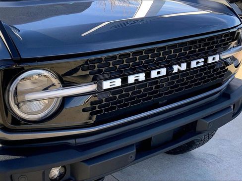 Used 2022 Ford Bronco Wildtrak image 27