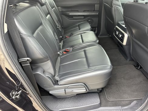 Used 2024 Ford Expedition Max XLT AWD/4WD image 16