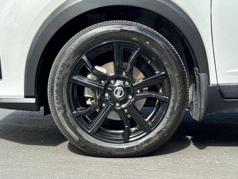 Used 2021 Nissan Kicks SR w/ SR Premium Package image 26