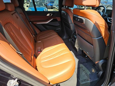 Used 2024 BMW X5 xDrive40i w/ Executive Package AWD/4WD image 22