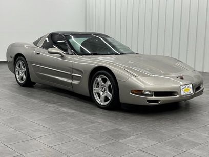 Used 1998 Chevrolet Corvette Coupe w/ Memory Pkg