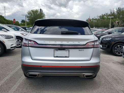 Used 2019 Lincoln Nautilus FWD image 5