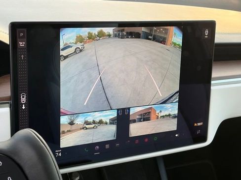 Used 2023 Tesla Model X image 13