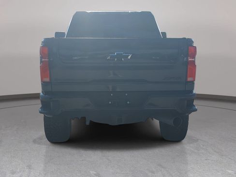 Used 2026 Chevrolet Silverado 2500 ZR2 w/ LPO, Dark Essentials Package AWD/4WD image 6