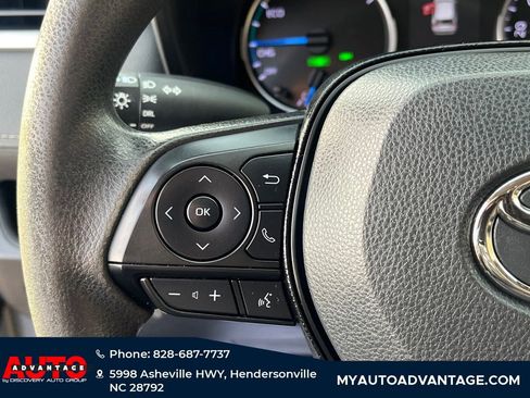 Used 2020 Toyota RAV4 LE image 16