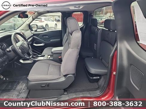 Certified 2022 Nissan Frontier SV w/ Technology Package image 24