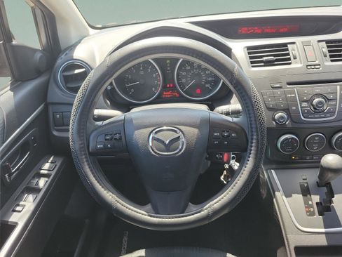 Used 2015 MAZDA MAZDA5 Sport FWD image 12