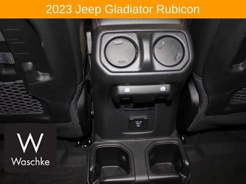 Used 2023 Jeep Gladiator Rubicon w/ LED Lighting Group image 23