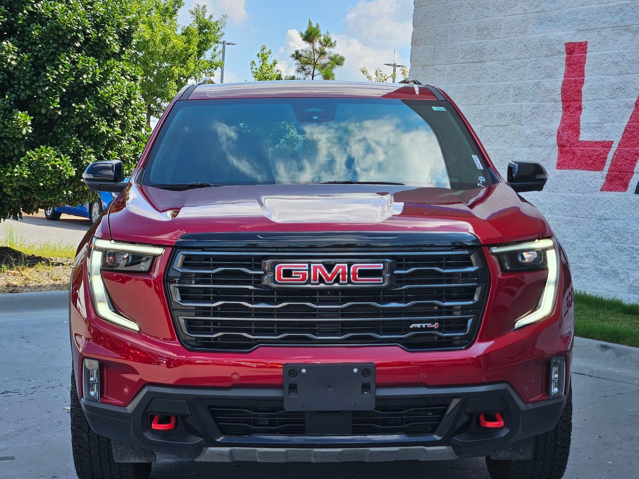 Used 2024 GMC Acadia AT4 w/ Super Cruise Package AWD/4WD image 2