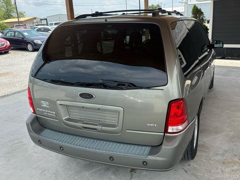 Used 2005 Ford Freestar SEL FWD image 61