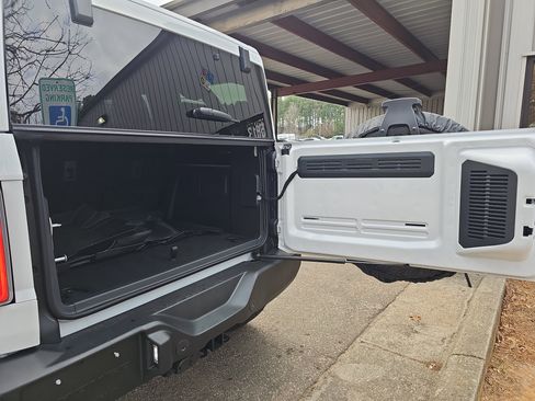 Used 2025 Ford Bronco Outer Banks w/ Sasquatch Package image 15