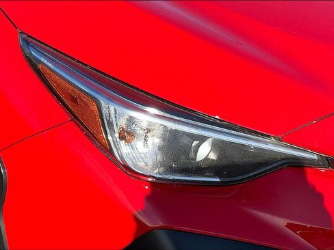 Certified 2024 Subaru Crosstrek 2.0i Premium image 30