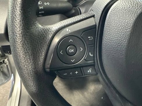 Used 2024 Toyota Corolla LE FWD image 35