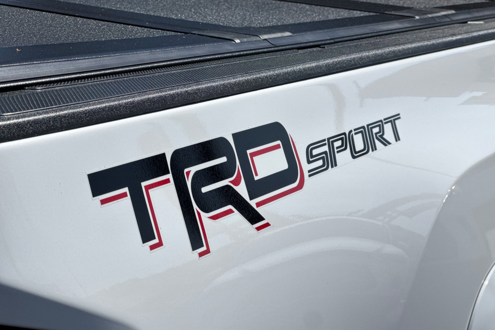 Used 2023 Toyota Tacoma TRD Sport w/ Black Out Package (TMS) RWD image 33