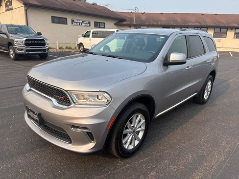 Used 2021 Dodge Durango SXT AWD/4WD image 7
