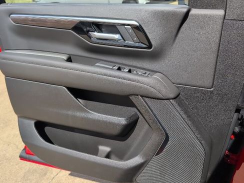 New 2026 Chevrolet Tahoe LS image 15