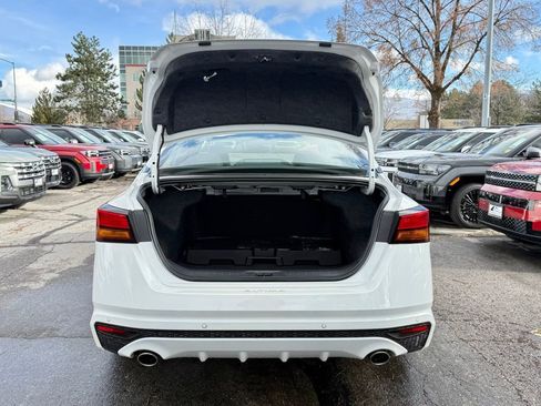 New 2025 Nissan Altima 2.5 SL image 43