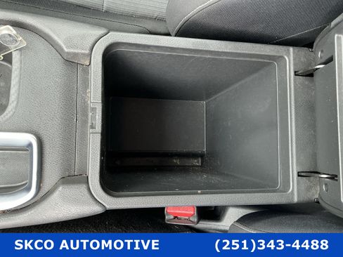 Used 2021 Nissan Sentra SV FWD image 24