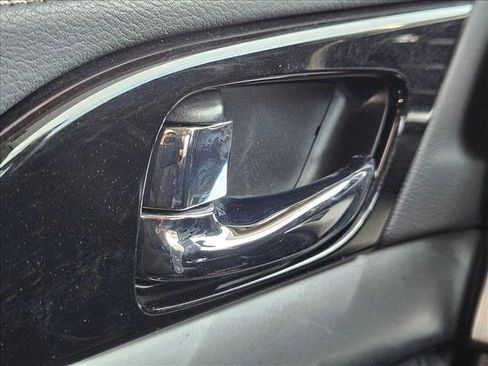 Used 2023 Nissan Maxima SV w/ Floor Mat Group image 17