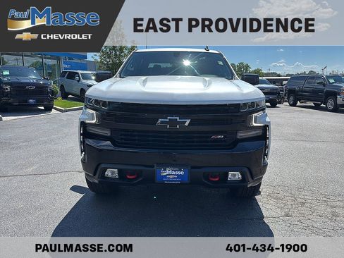 Certified 2022 Chevrolet Silverado 1500 LT Trail Boss w/ Bed Protection Package AWD/4WD image 2