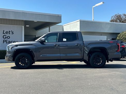 New 2026 Toyota Tundra Platinum AWD/4WD image 2