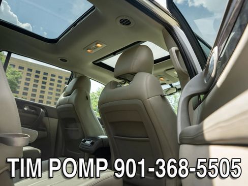Used 2016 Buick Enclave Premium w/ Experience Buick Package FWD image 17