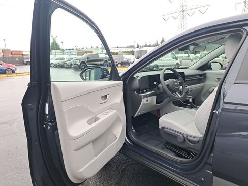 New 2026 Hyundai Kona SE AWD/4WD image 10