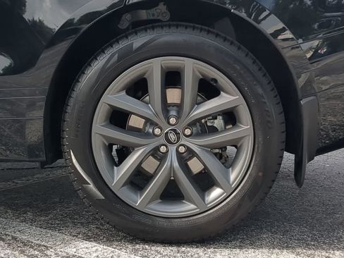 Certified 2026 Land Rover Range Rover Velar Dynamic SE image 14