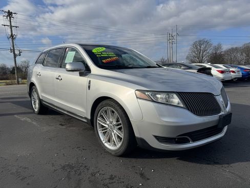 Used 2014 Lincoln MKT AWD w/ Equipment Group 201A image 3