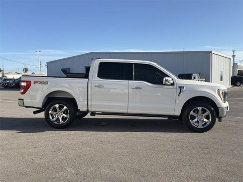 Used 2022 Ford F150 Lariat image 6