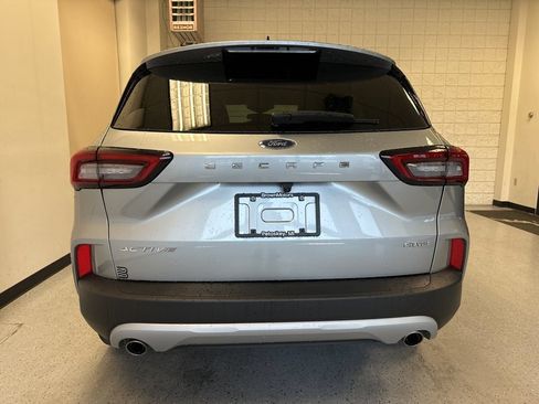Used 2024 Ford Escape Active AWD/4WD image 41
